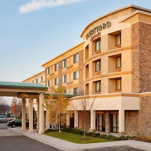 Courtyard By Marriott Paramus